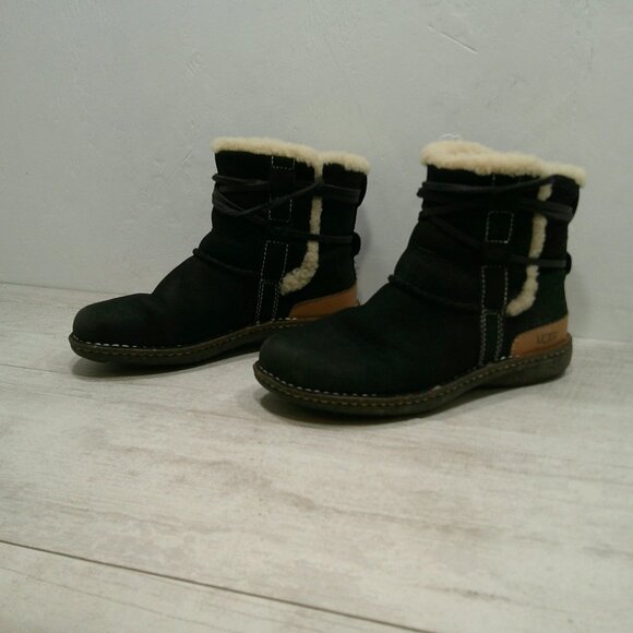 Ugg Australia La Jolla Boot Black Ankle Lace Up Sheepskin & Leather 5587 Sz 5 - Picture 4 of 10